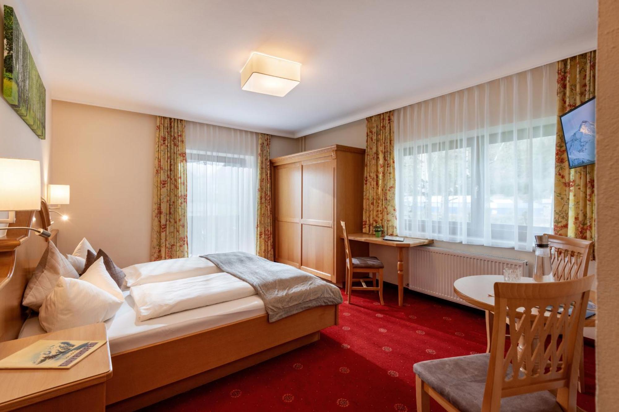 Hotel Garni Birkenhof Mayrhofen Eksteriør bilde