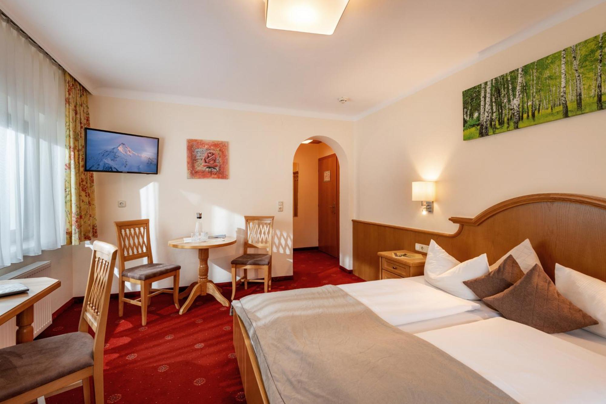 Hotel Garni Birkenhof Mayrhofen Eksteriør bilde